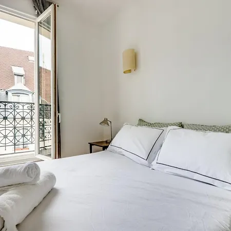 Apartment Le Caviste - Pantheon - Bail Mobilite Paris